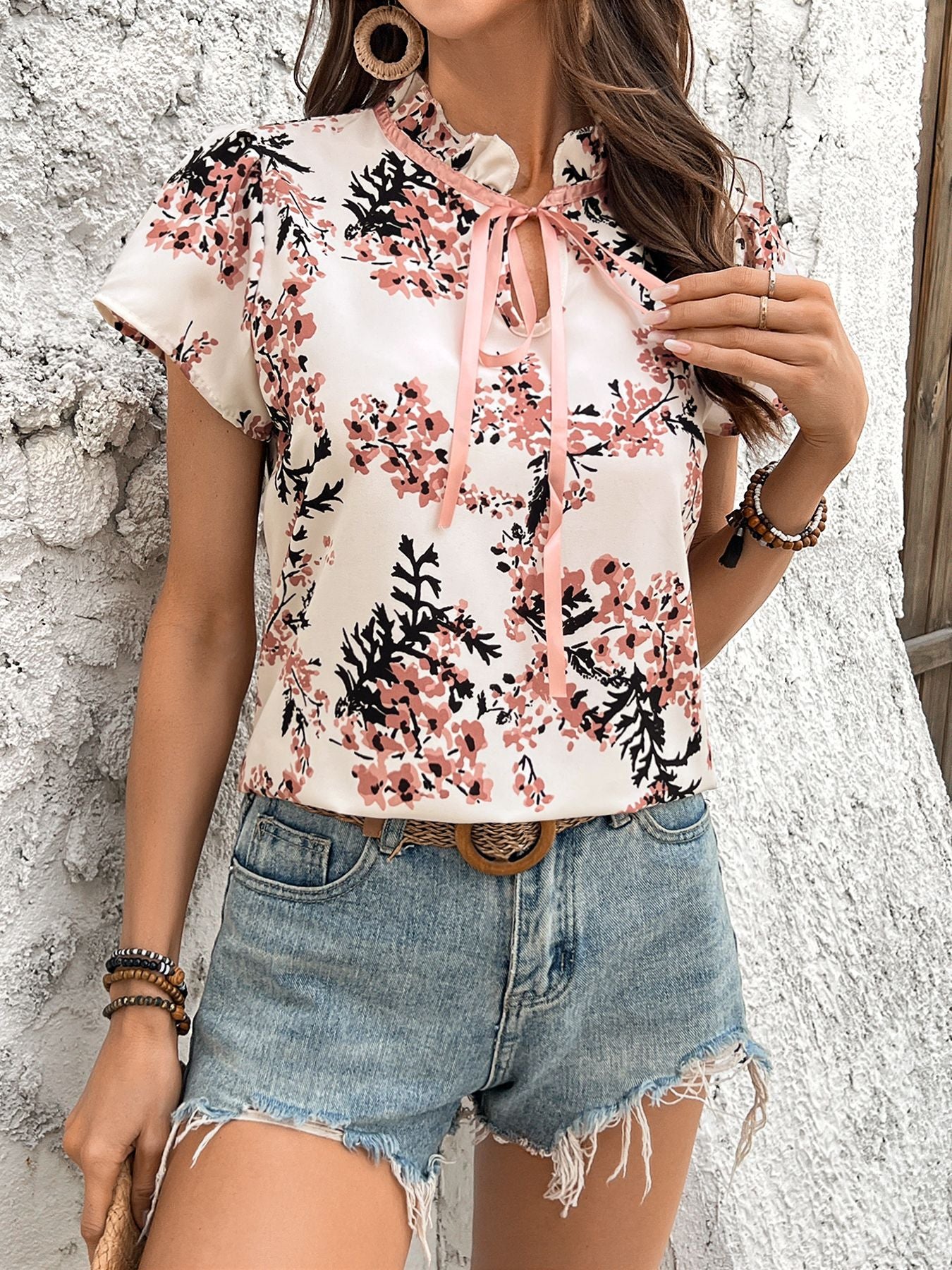 Lace-up Floral Women's Short-sleeved Shirt
